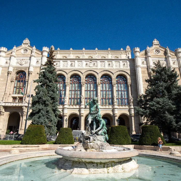 Fashion Street – Deák Ferenc utca - KÖN25