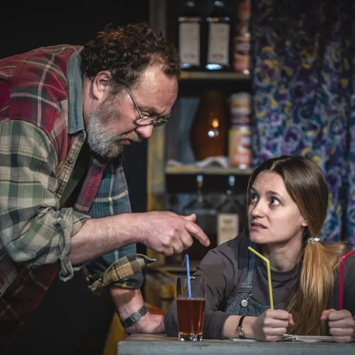 Semmit se bánok / Pinceszínház 