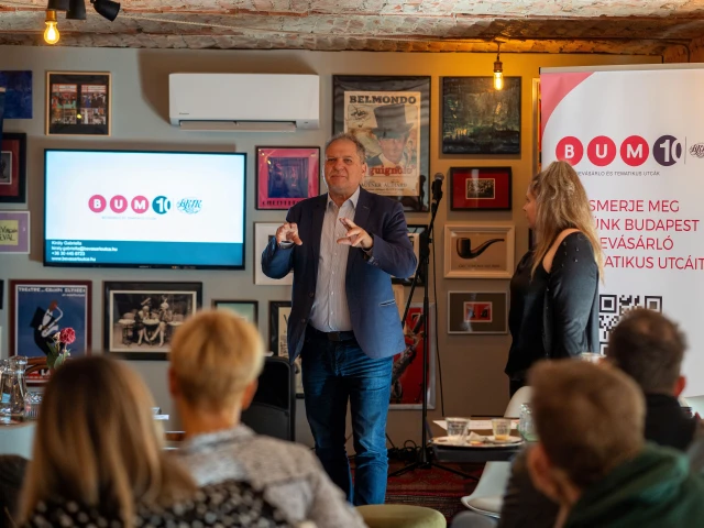 BUM Üzleti Reggeli novemberben a Falk Miksa utcában