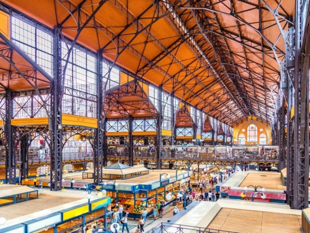 Treasure Hunt On: 5 Awesome Markets to Discover