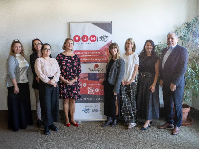 Fashion Touri application - award ceremony - first steps in a new world