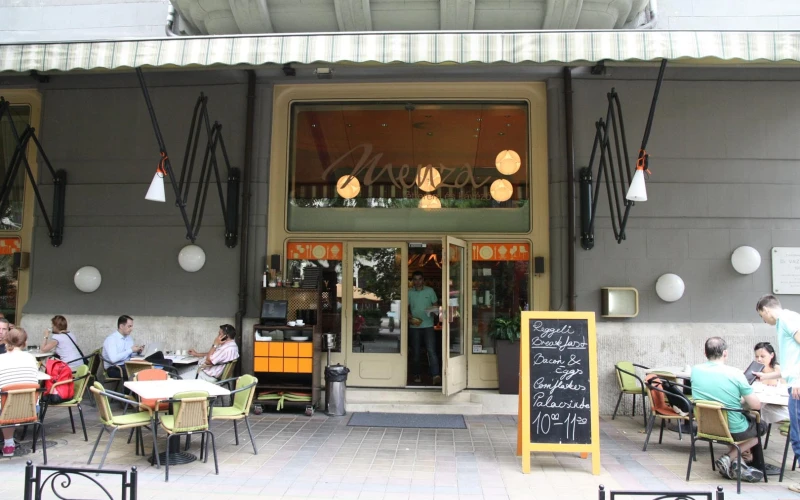 Menza Étterem - Liszt Ferenc tér 2. - 3