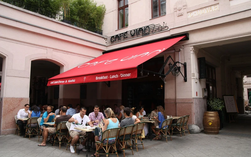 Cafe Vian Gozsdu - 2