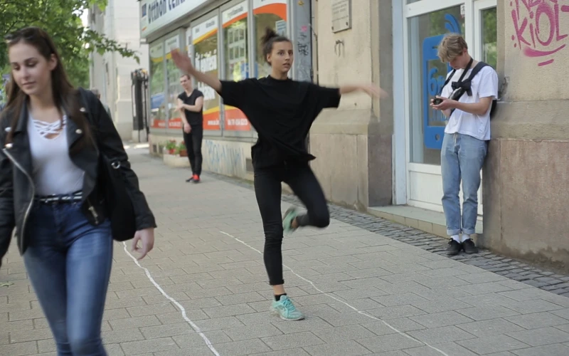 MVI_6128.00_27_56_08.Still031