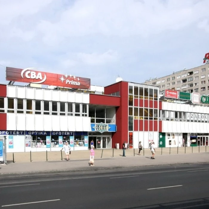 Flórián téri Üzletközpont