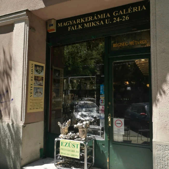 Hungarian Ceramic Gallery