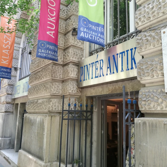 Pintér Gallery and Auction House