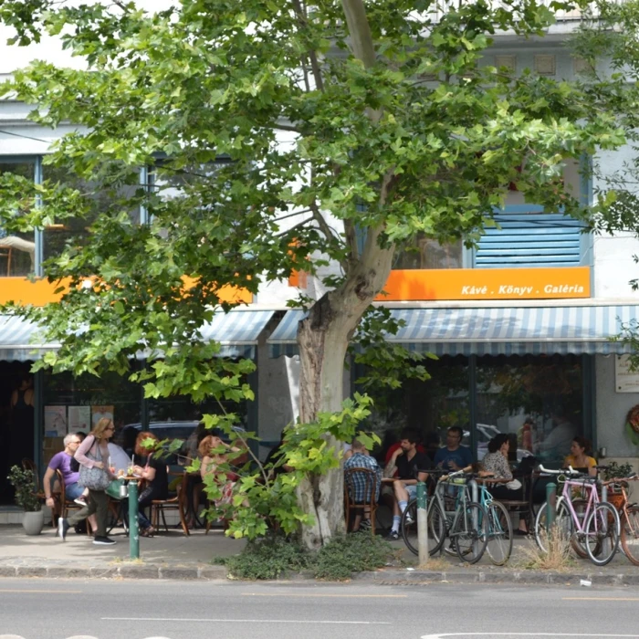 Kelet Cafe and Gallery